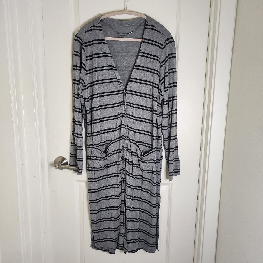 Torrid Super Soft Longline Gray Knit Cardigan Snap Button Fronts Size 1 (1XL)